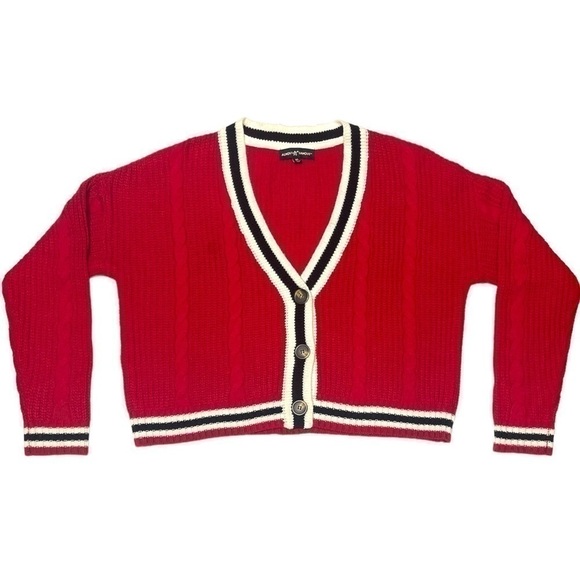 ALMOST FAMOUS Juniors' Cable Knit Buttoned V-Neck Varsity Cardigan size Medium - Picture 3 of 16